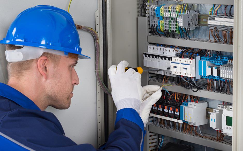 électricien installateur Paris 3